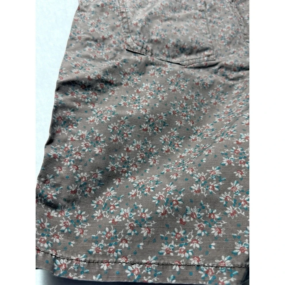 Women's‎ Inked & Faded Floral Daisy Tan Chino Short Size 8